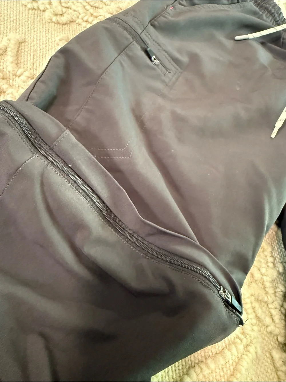 Avalanche men’s Black dry fit Pants to shorts